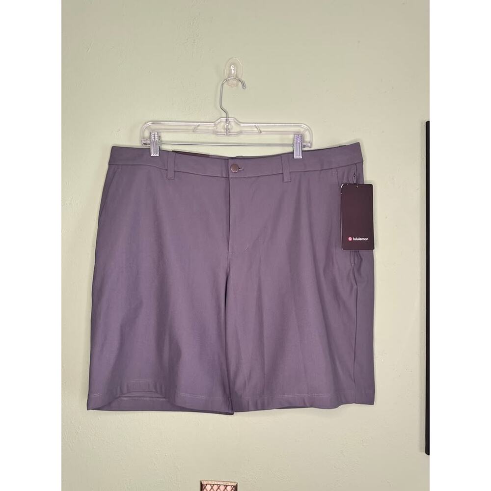 NWT Lululemon ABC Classic Fit Short 9" Warpstreme, Size 40
